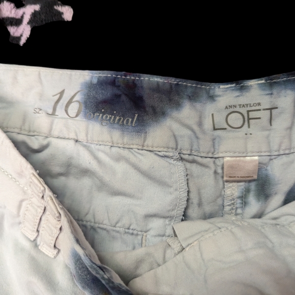 ❄️❄️Tie dye Loft brand size 16 shorts - Picture 3 of 3